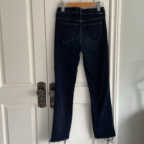 MOTHER jeans, size 24, straight leg, dark wash - Picture 5 of 10